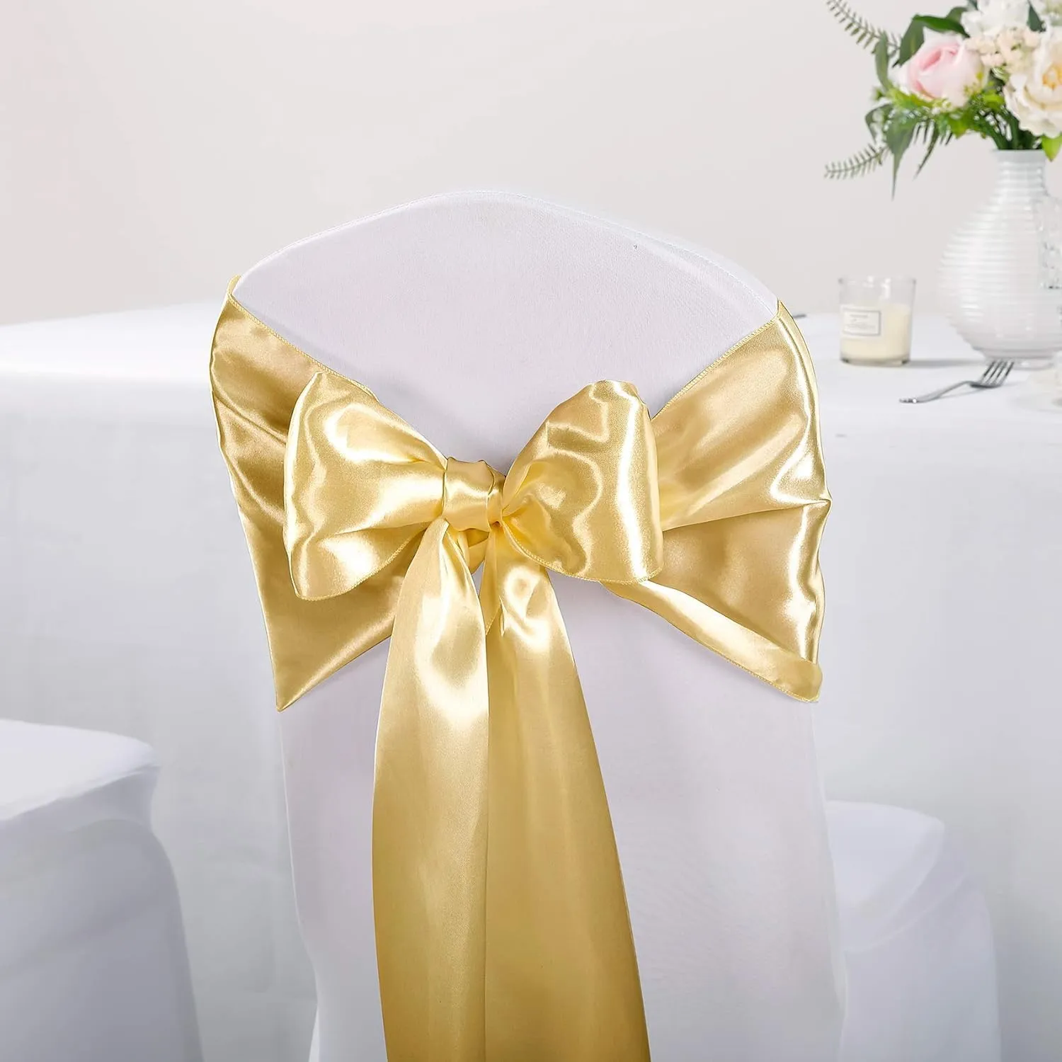 15-Pack Satin Table Runner Light Gold 12 x 108 inches Long, Table Runners for Wedding, Birthday Parties, Banquets Decorations（15 Pack, 12x108 Inch, Light Gold）