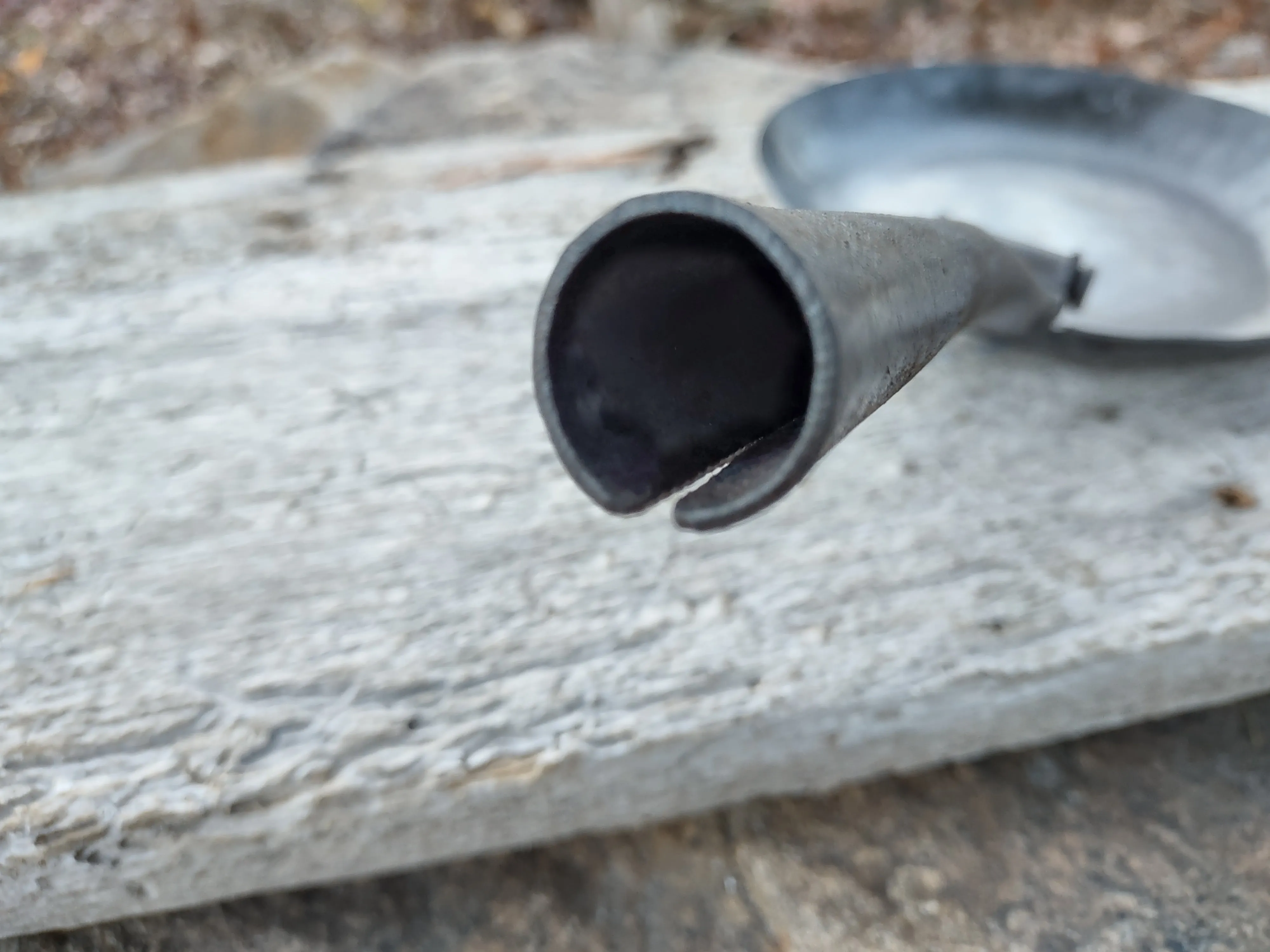 6.5 Diameter Deep Folding Handle Skillet