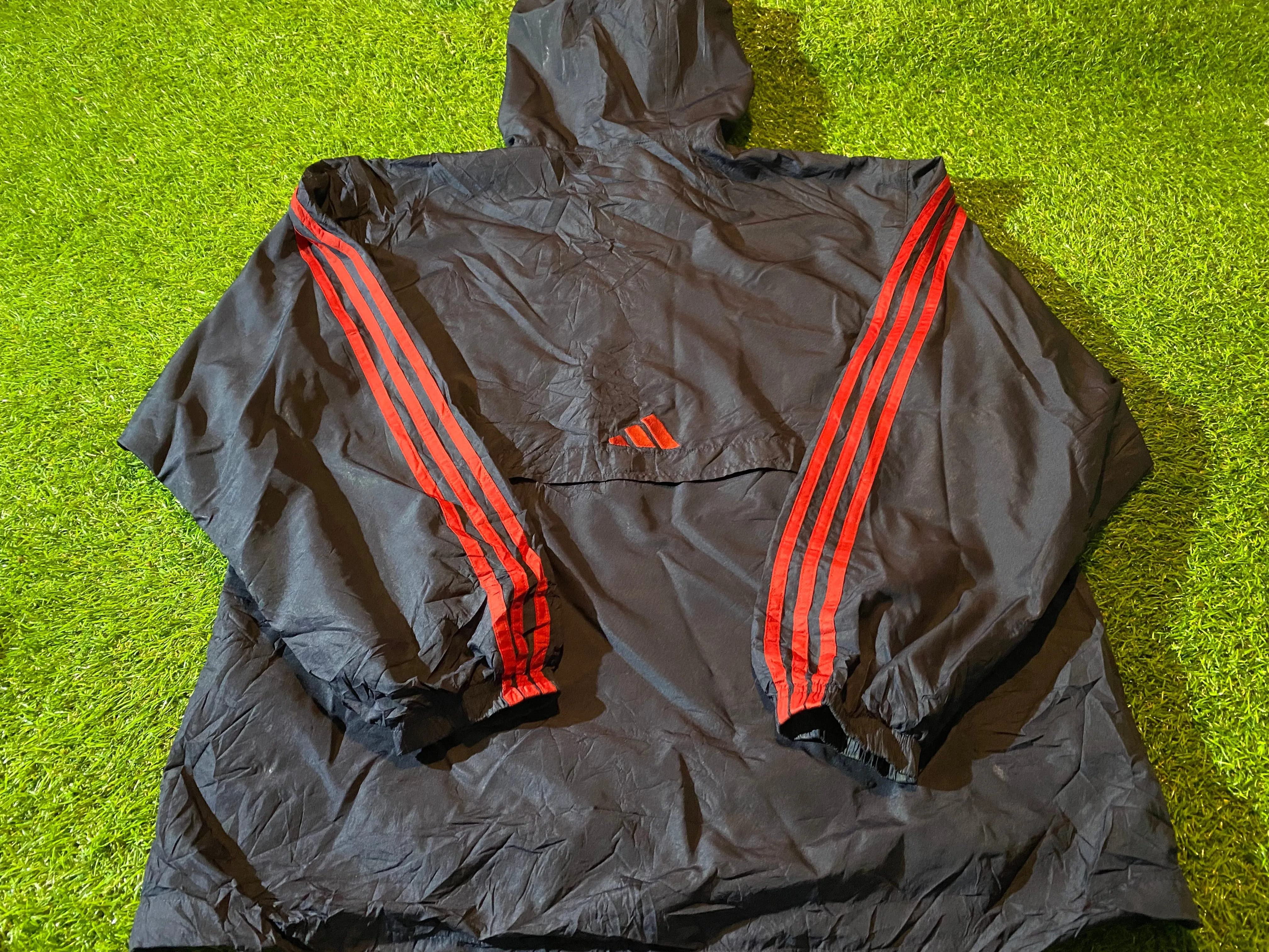 Adidas 3 Three Stripes Rare Vintage Medium Mans Breathable Lined Hooded Throwover Top