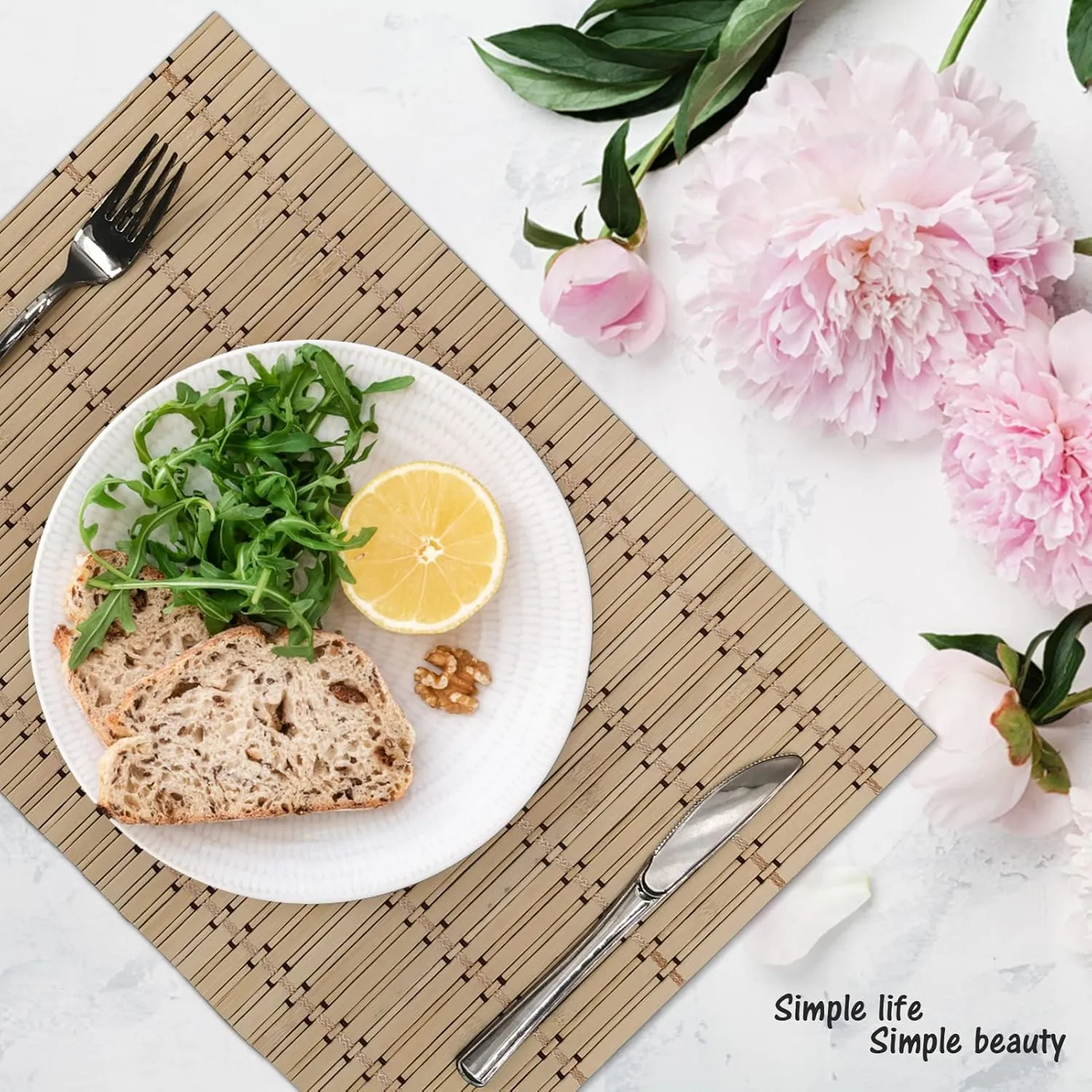 ANDSTAR Set of 12 Bamboo Slats Placemat Modern Placemats Natural Anti-Slip Bamboo Placemats Washable Heat-Resistant Table Mats for Kitchen Dinning Room Table Decor(Natural)