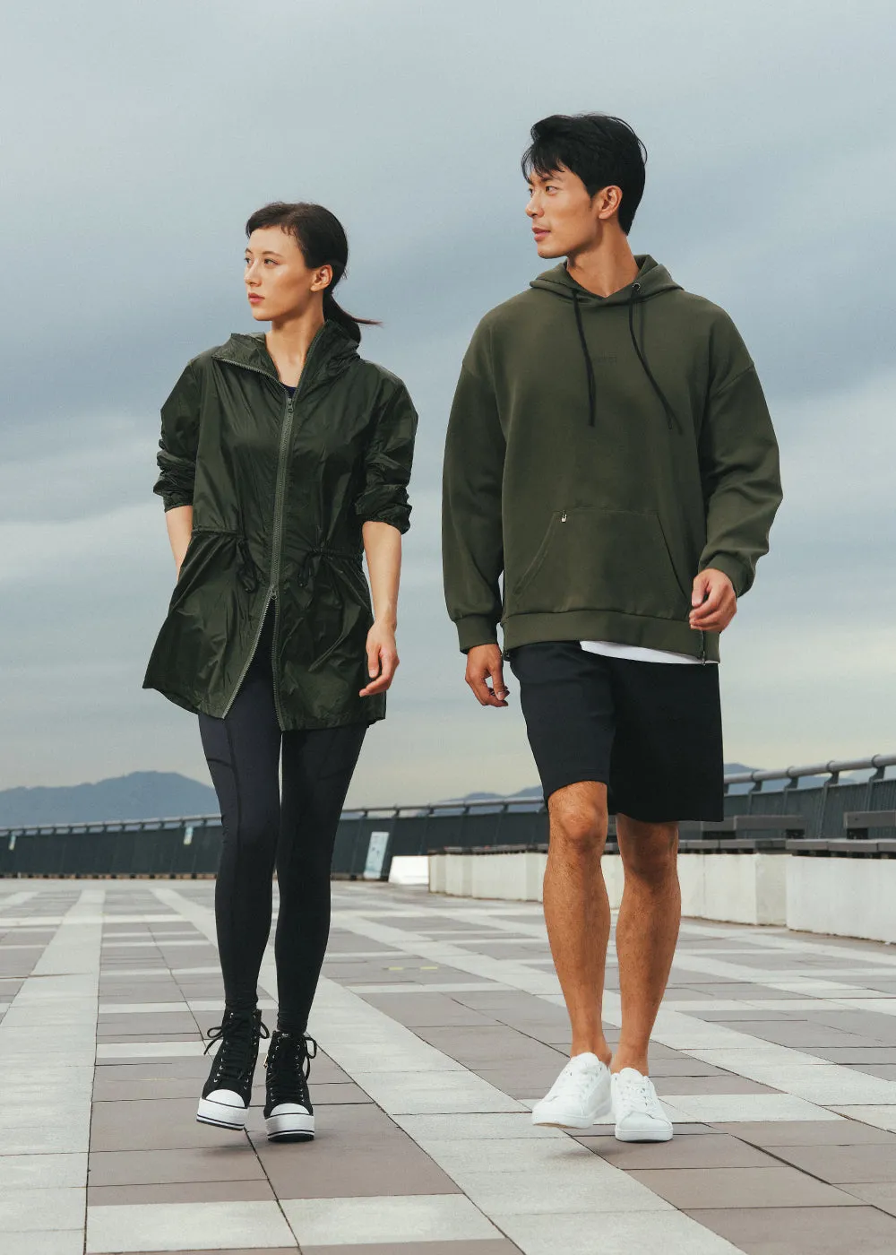 Antiviral Glazed Packable zip-up