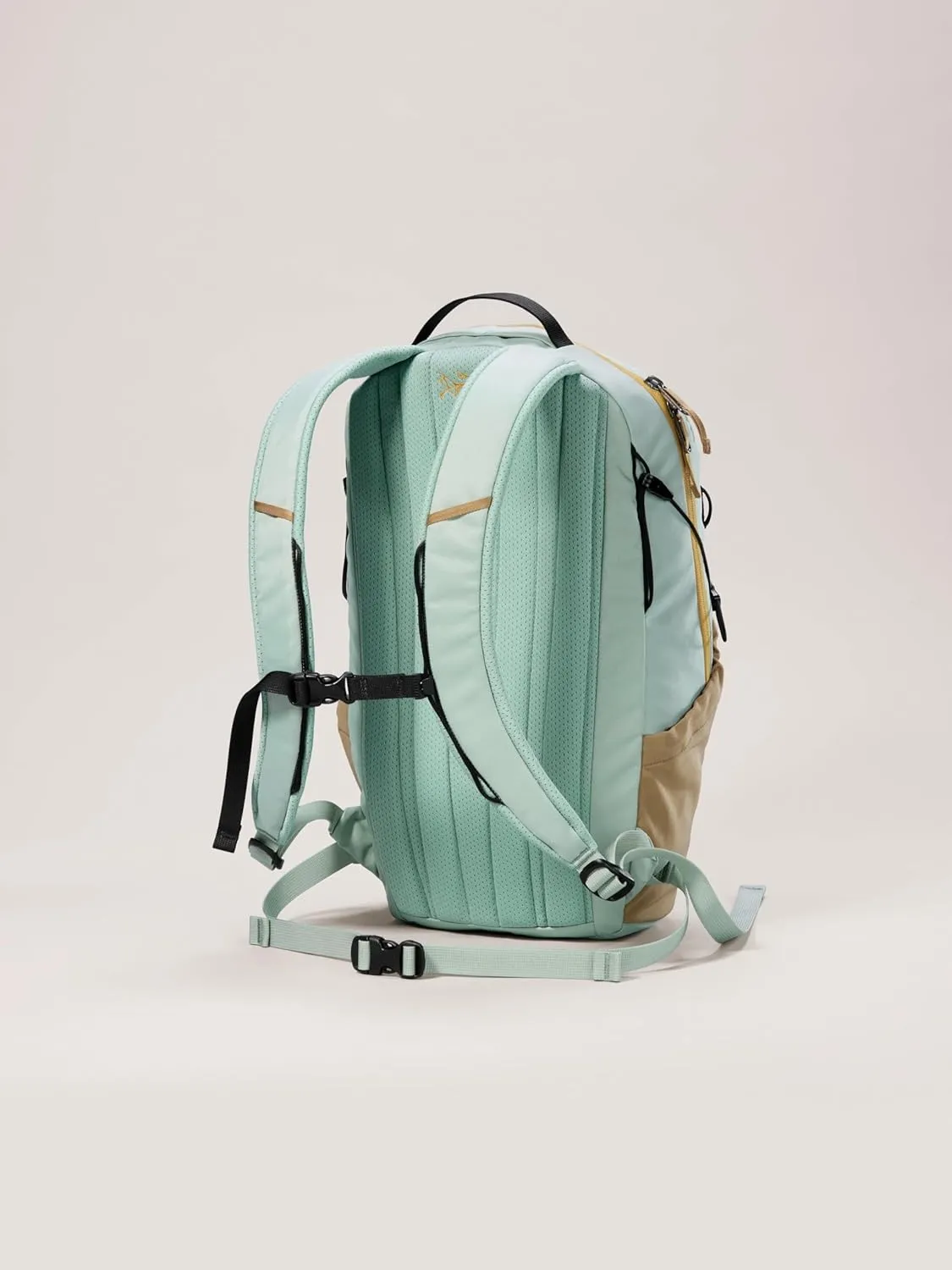 Arc'teryx Mantis 16 Backpack | Sleek Compact 16L Daypack | Trail Magic, One Size
