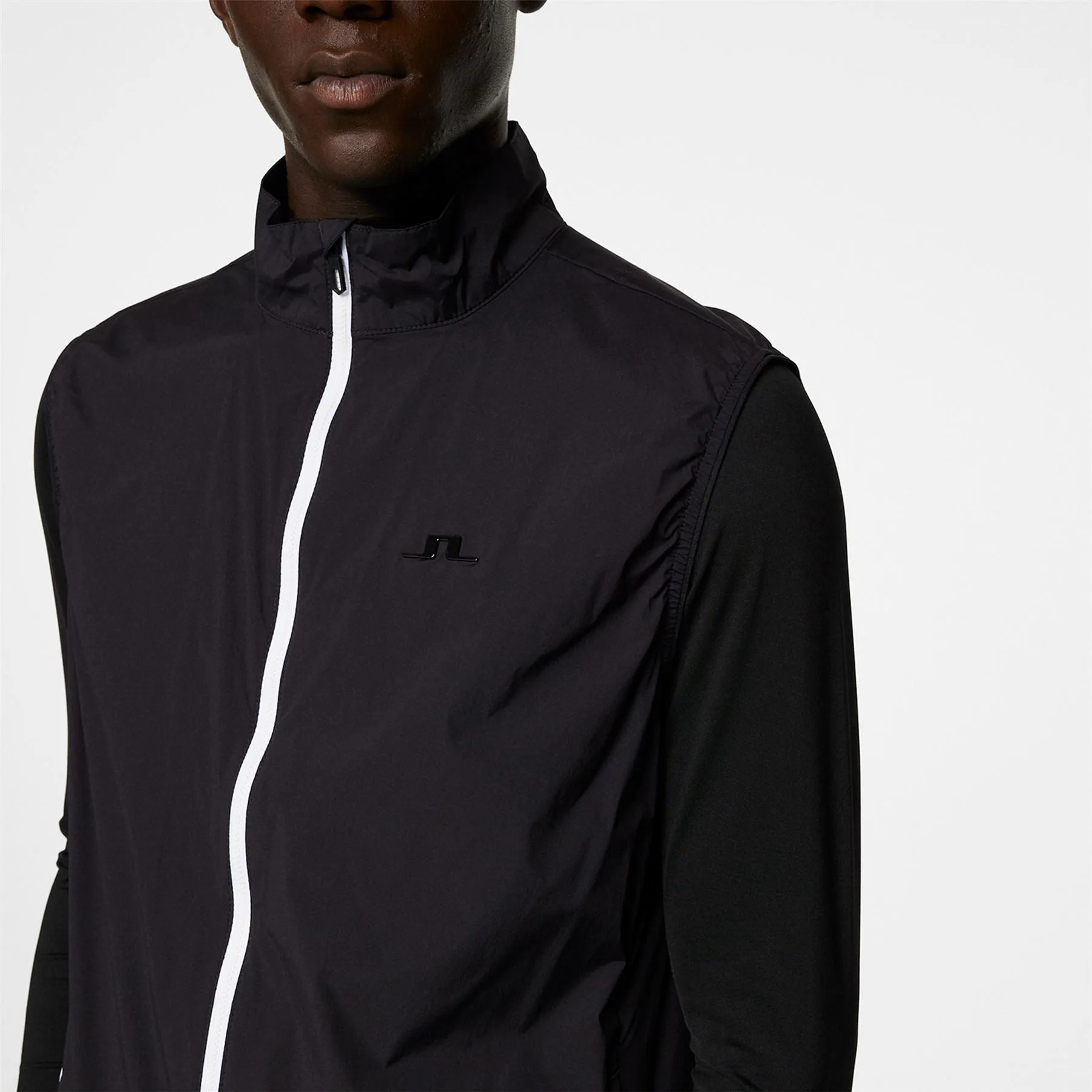 Ash Light Packable Wind Pro Vest Black