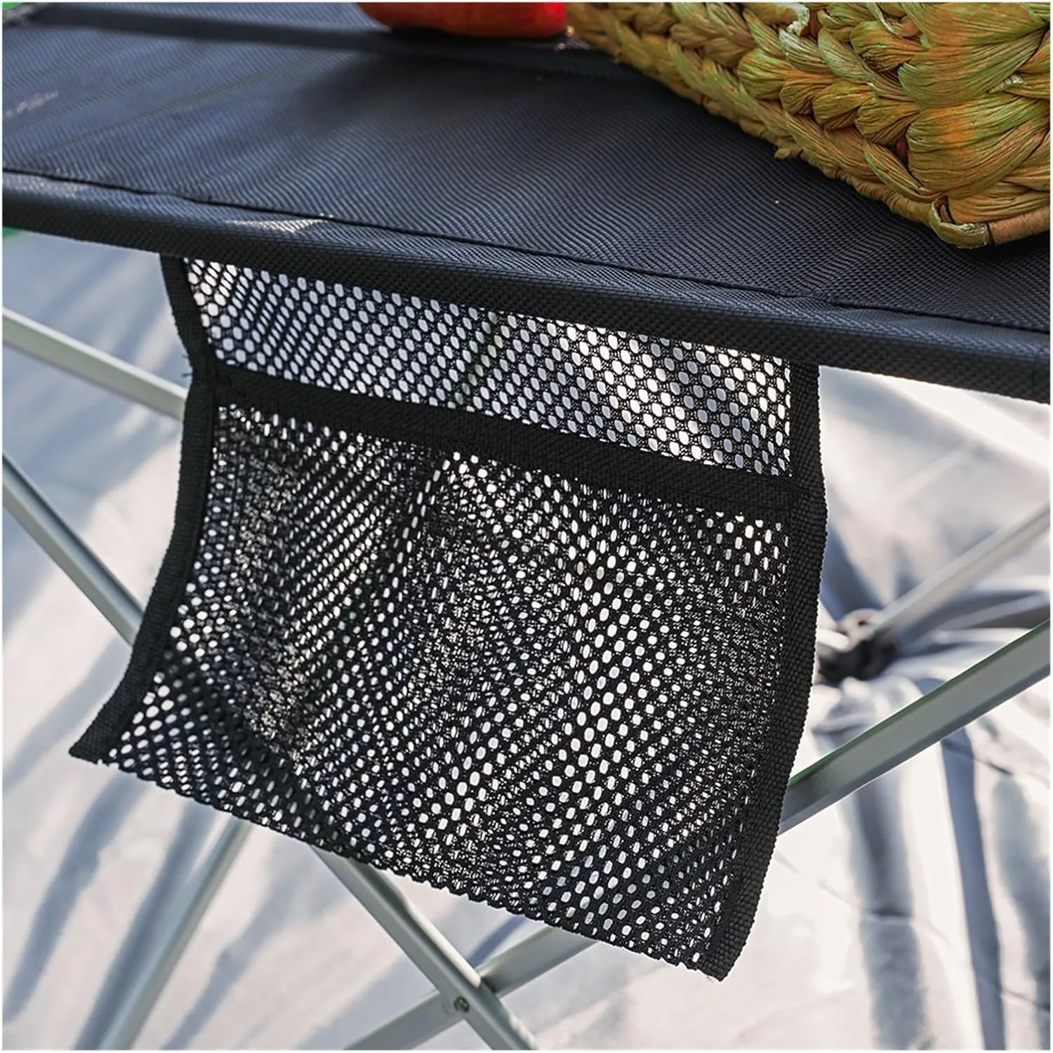 Folding Dining Table Aluminium Hiking Climbing Picnic Outdoor Camping Table Portable Foldable Desk Fur Computer Bed Ultralight (Color : XL)
