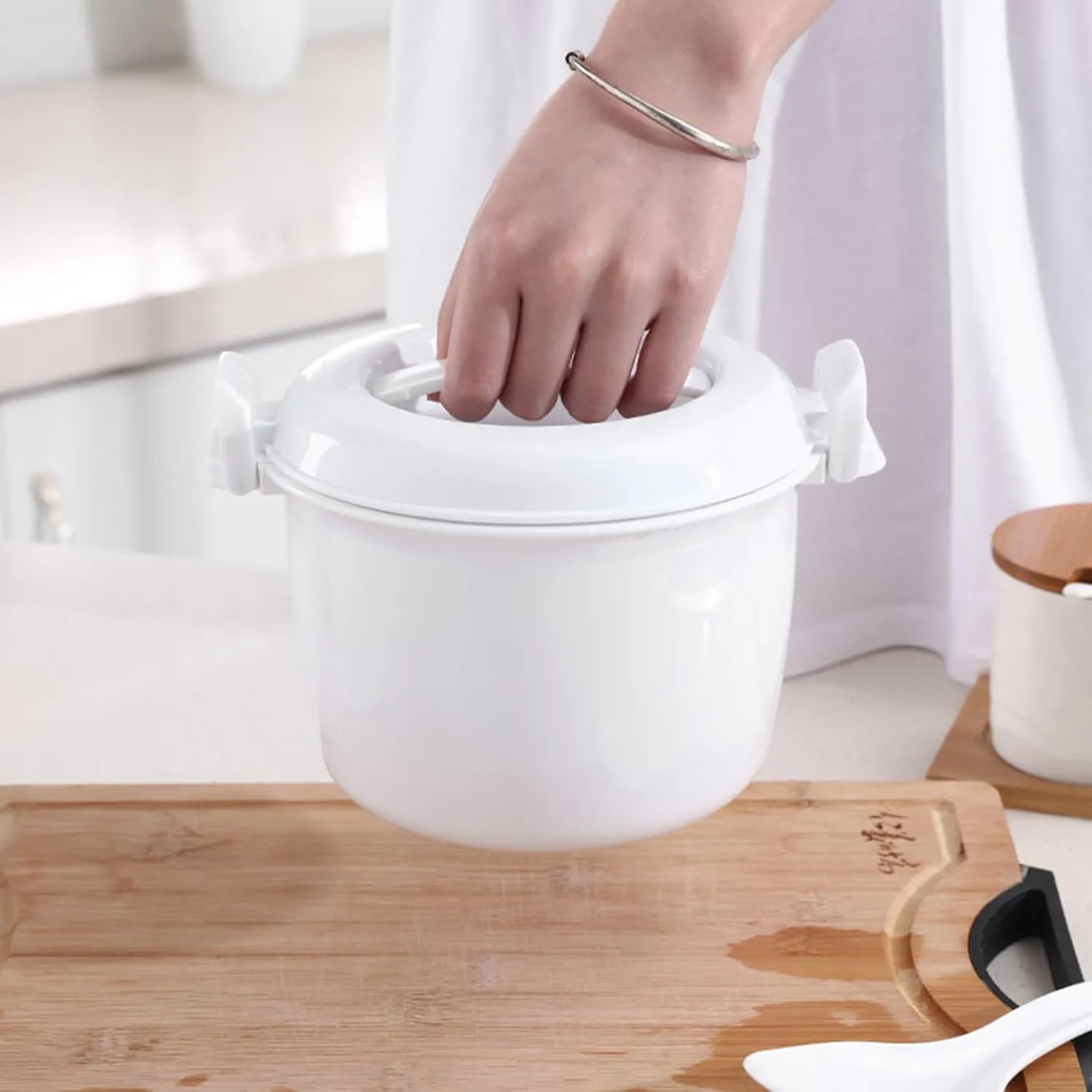 Hemoton Mini Microwave Microwave Rice Cooker Food Pot Steam Container Cooker with Lid Portable Microwave Cookware for Rice Vegetables,7*5.9in