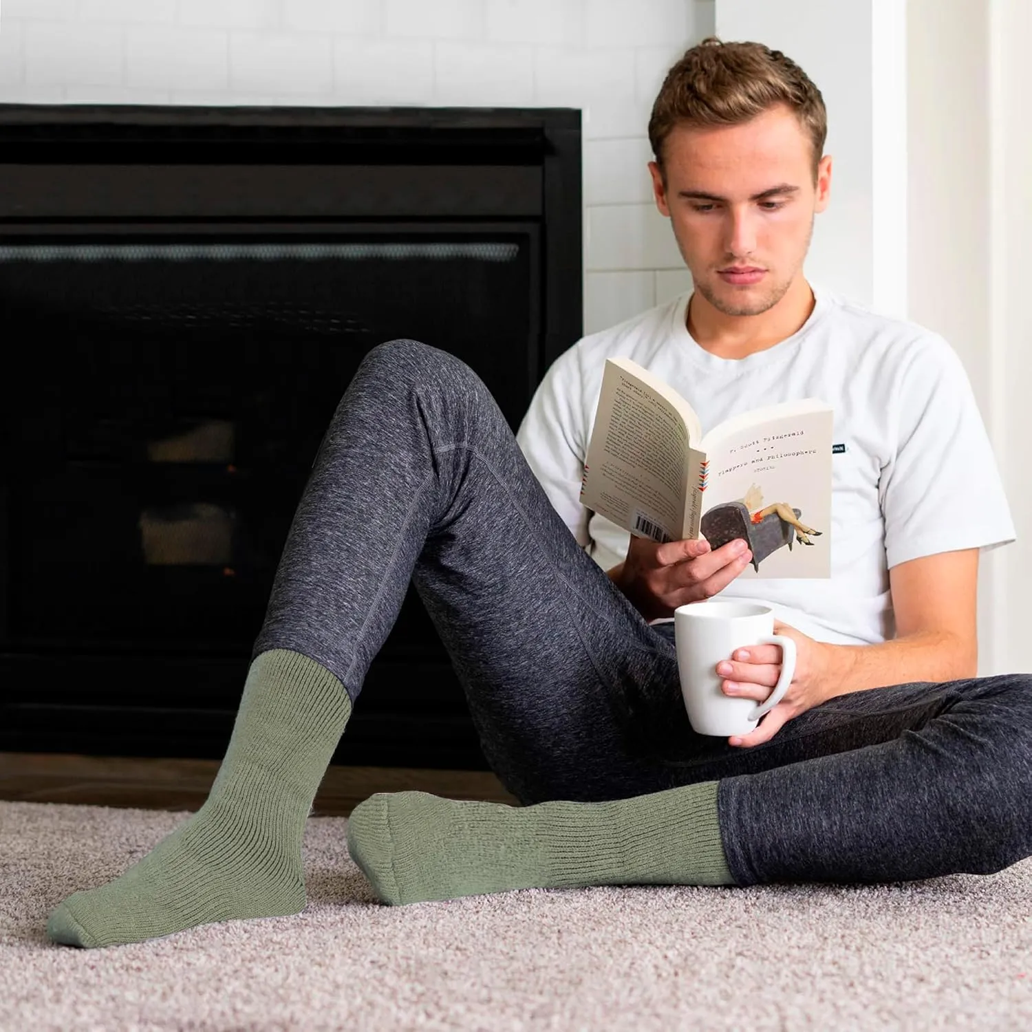 HOT FEET Thermal Socks for Men - Extreme Cold Weather, 2 Pack Thick Warm Socks, Winter Insulated, Size 6-12.5