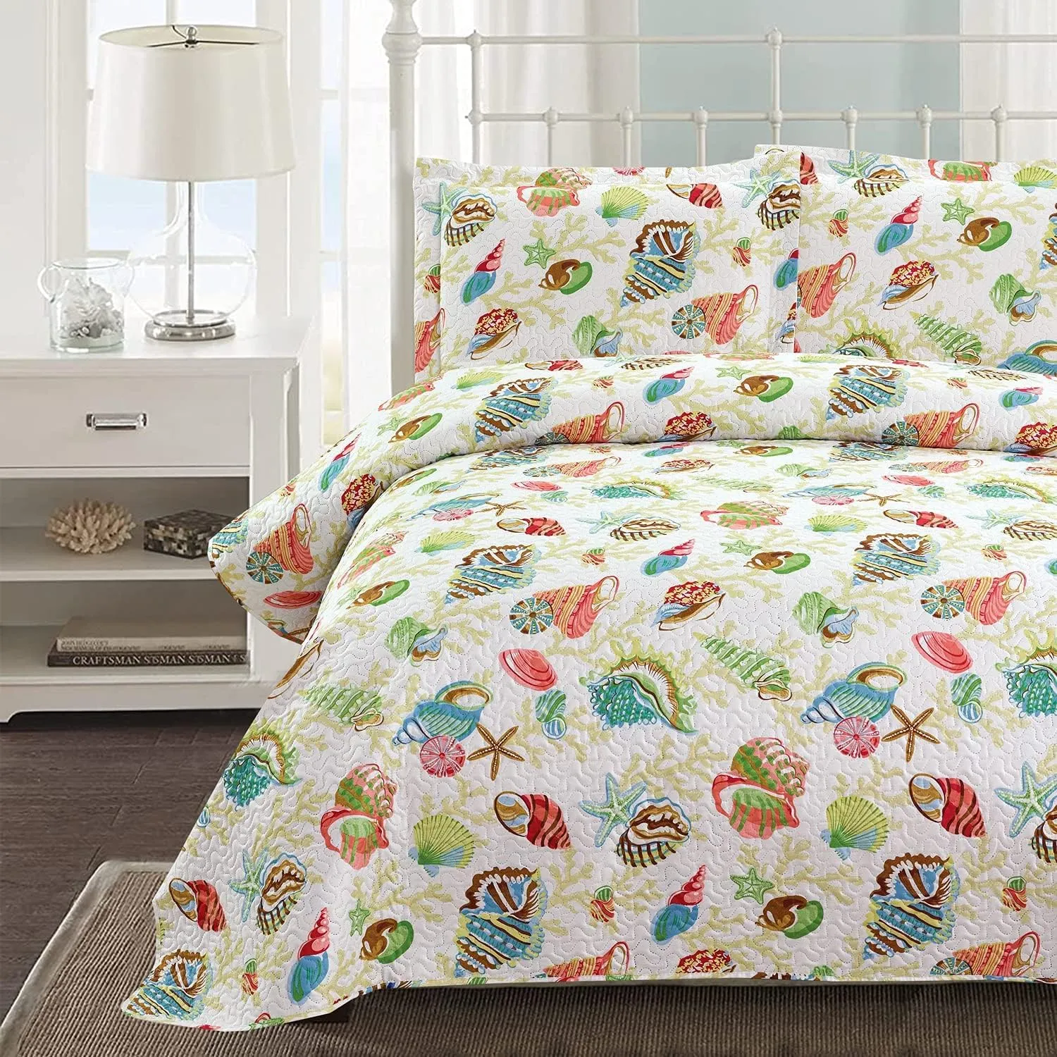 Jarson Coastal Quilt Set Lightweight Home Summer Bedspreads King Size, 3Pcs Beach Conch Seashell Coverlet Set, Ocean Theme Microfiber Reversible Bedding Set (1 Quilt  2 Pillow Shams, Yellow Green)