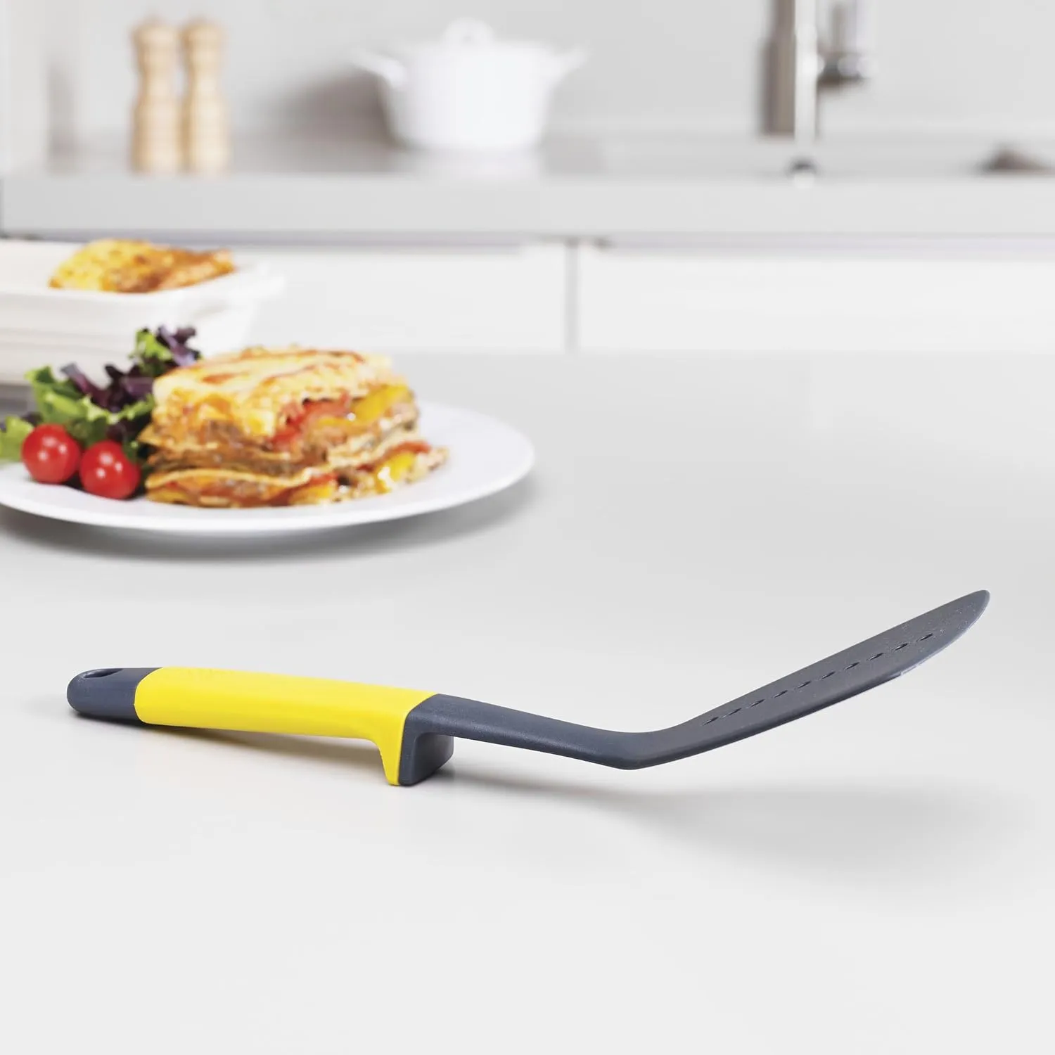 Joseph Joseph Carousel Nylon Kitchen Utensil Tool and Gadget Set with Rotating Storage Stand, 6-Piece Non Stick Tools with Ergonomic Handles, Multicolor