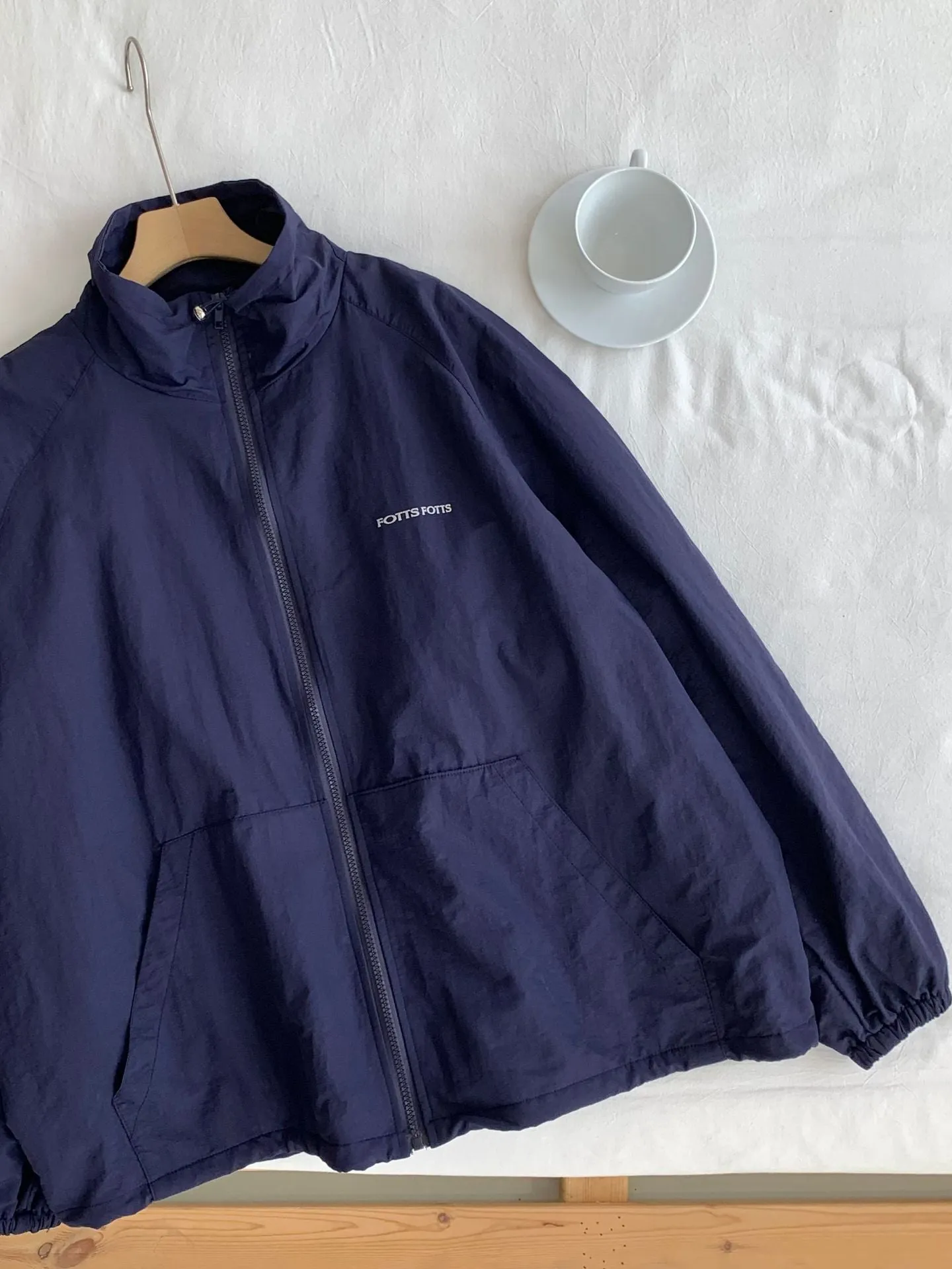 Lightweight jacket