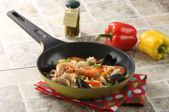 Neoflam Amie 30cm Wok Pan Red Induction