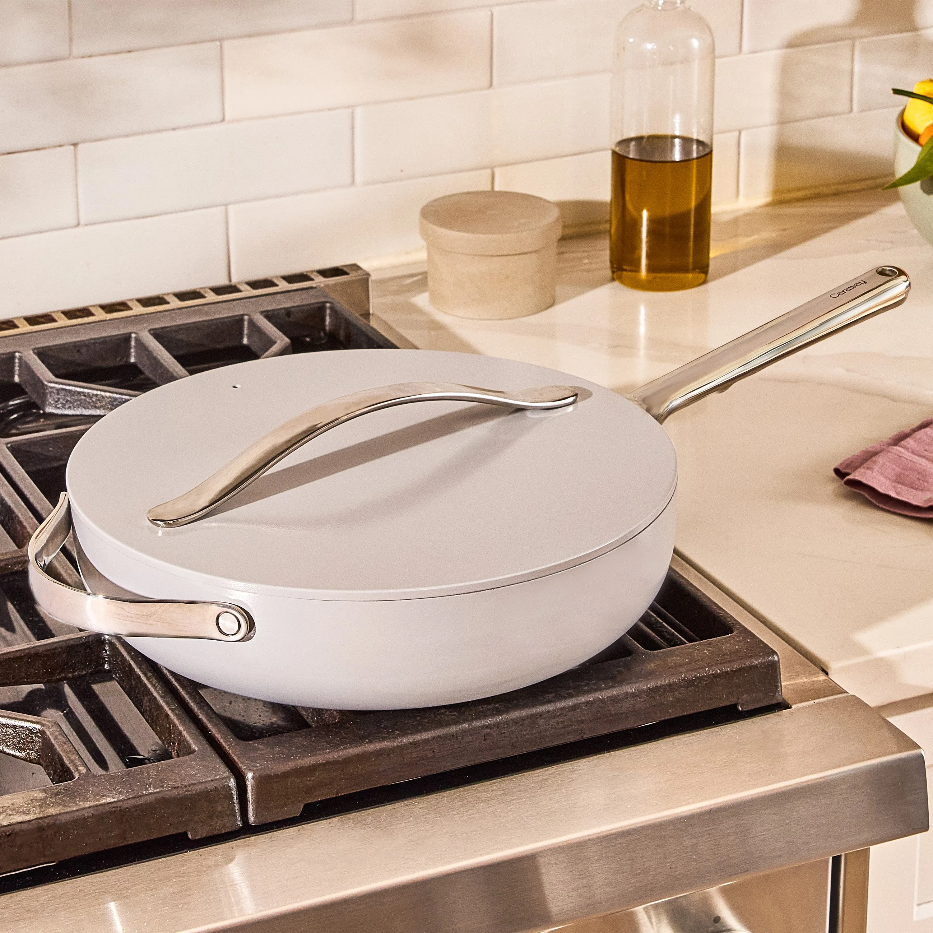 Nonstick Ceramic Sauté Pan with Lid, 4.5 qt