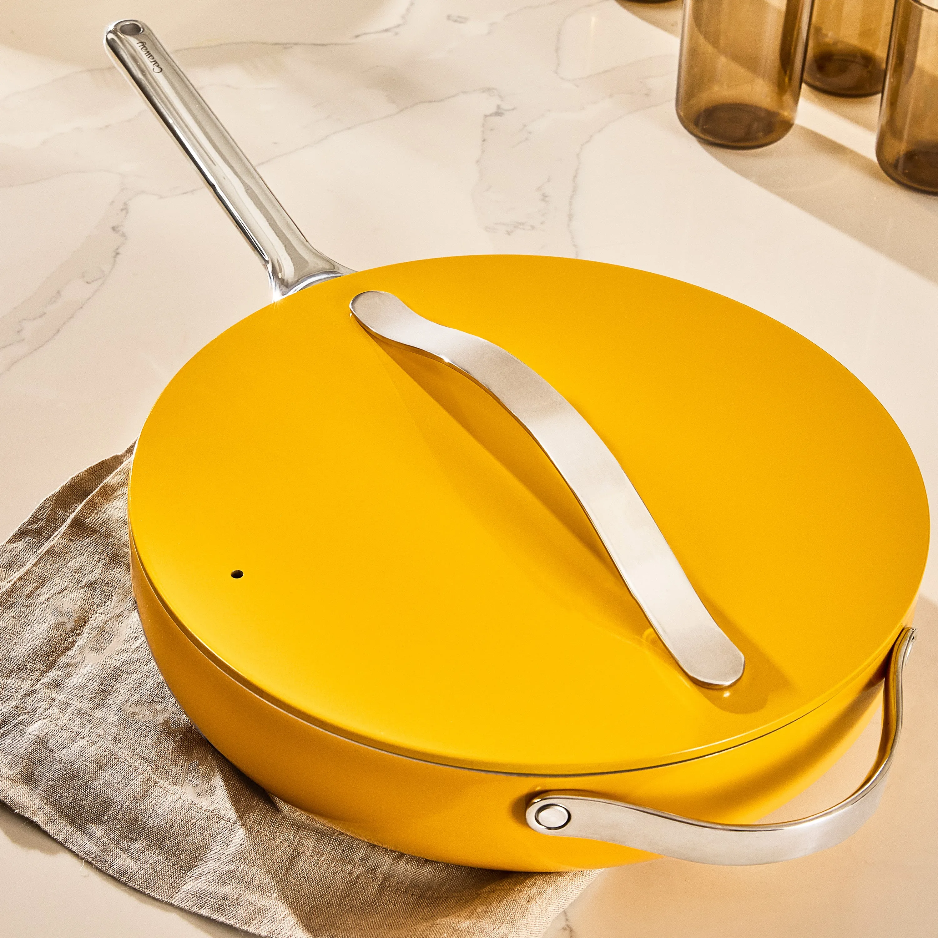 Nonstick Ceramic Sauté Pan with Lid, 4.5 qt
