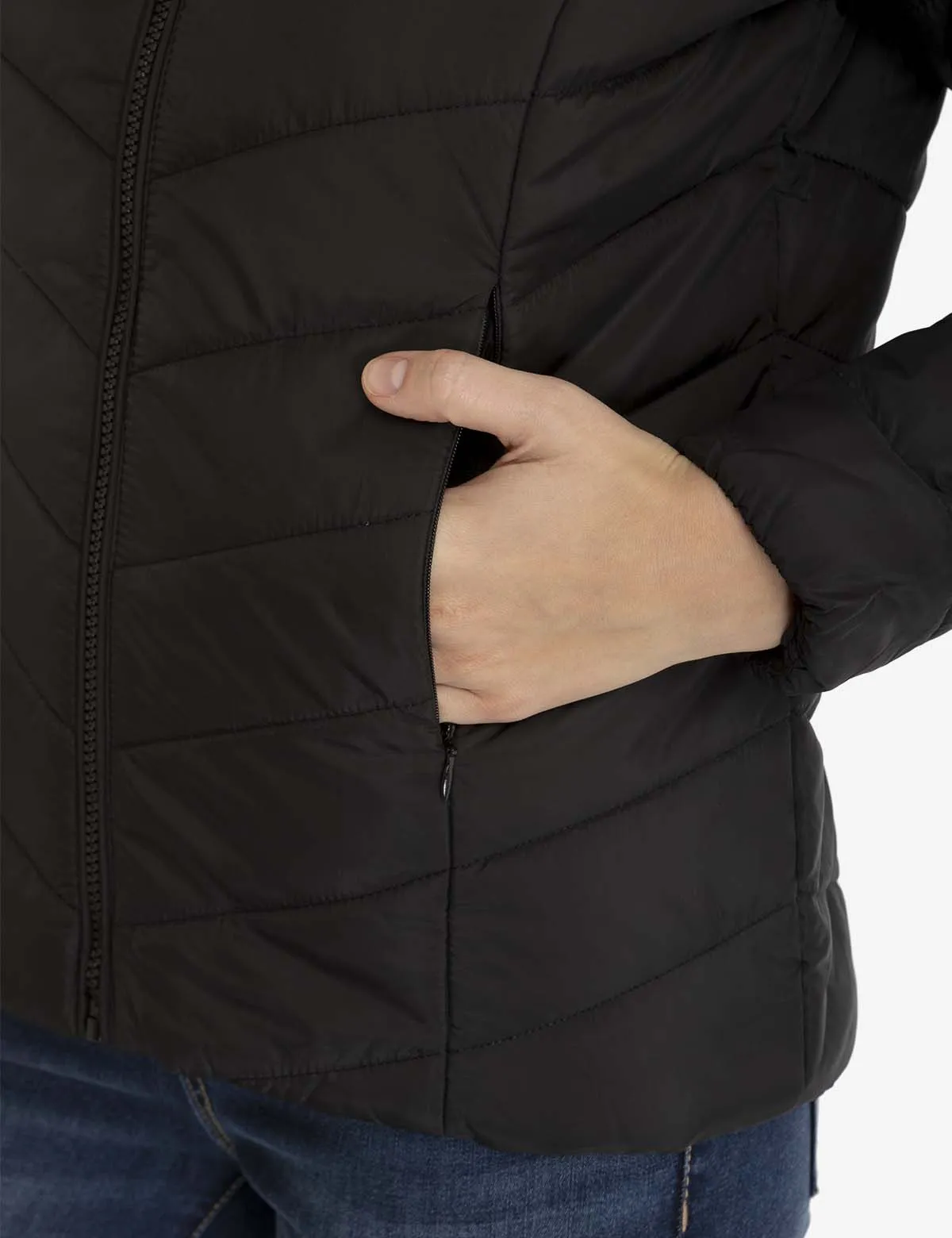 PACKABLE HOODED JACKET