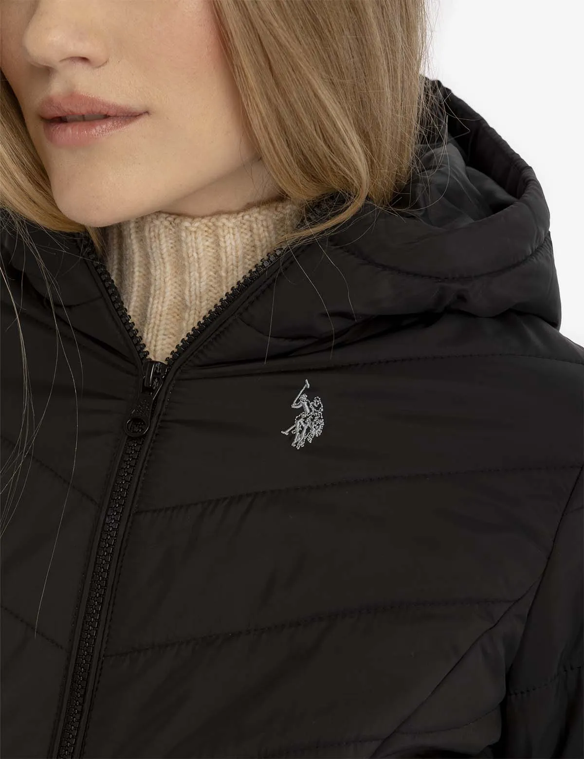 PACKABLE HOODED JACKET