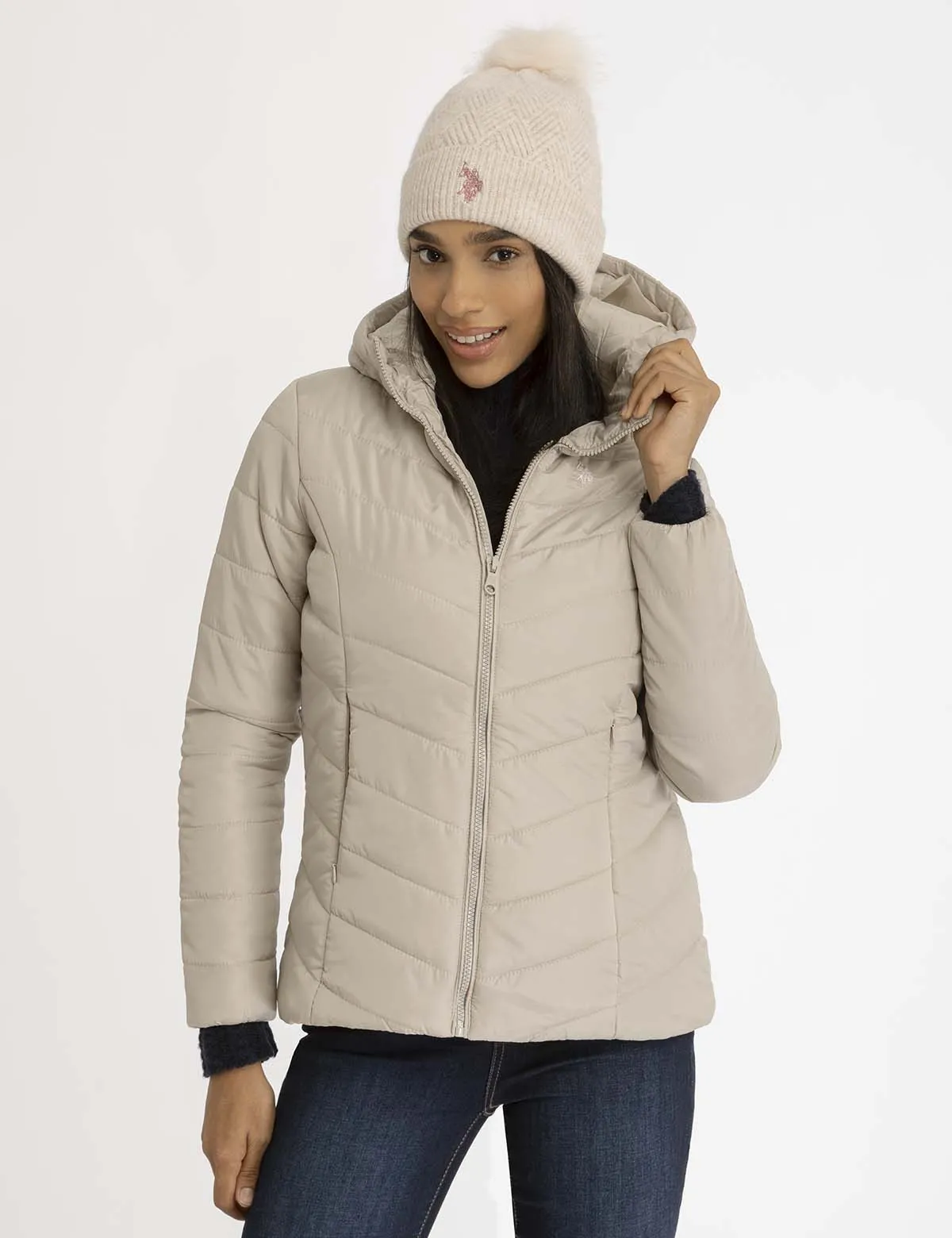 PACKABLE HOODED JACKET