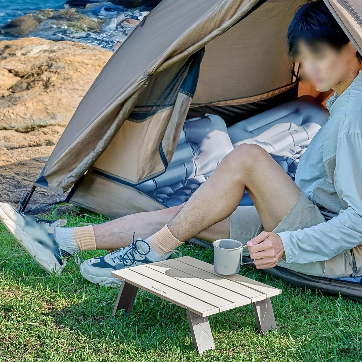 Portable Tables Folding, Camping Tables That Fold up Lightweight for Hiking, Camping, with Carrying Bag(Black)