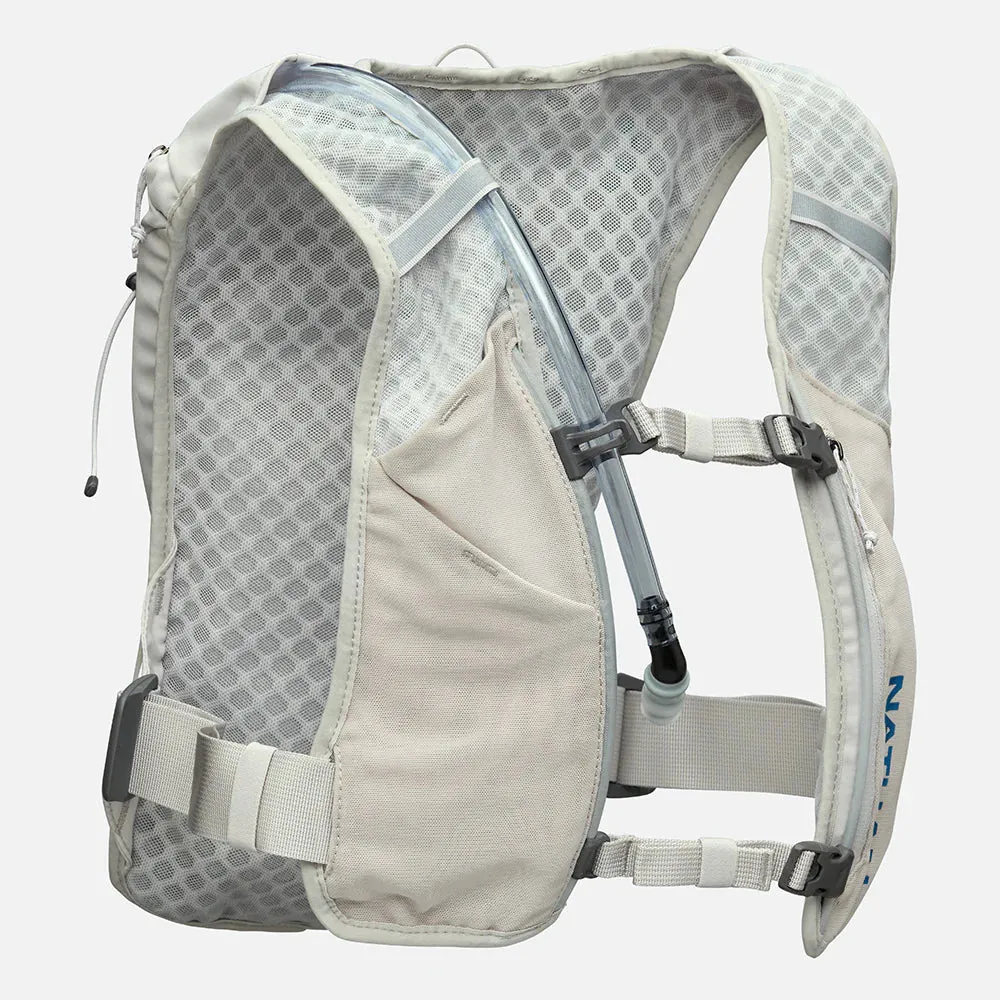 QuickStart 3.0 4 Liter Hydration Pack (Black/Reflective Silver)