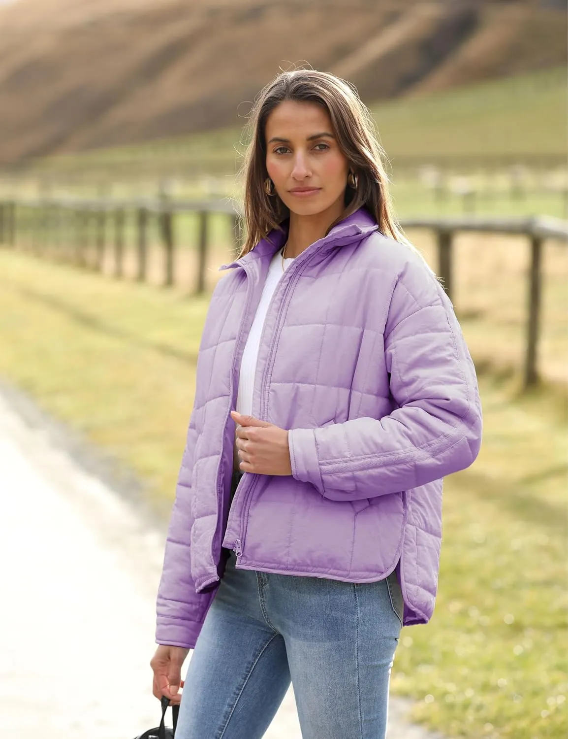 Quilted Puffer Jacket Women Lightweight Short Zip Up Padded Coat with Pockets