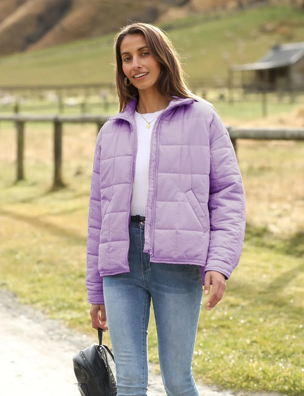 Quilted Puffer Jacket Women Lightweight Short Zip Up Padded Coat with Pockets