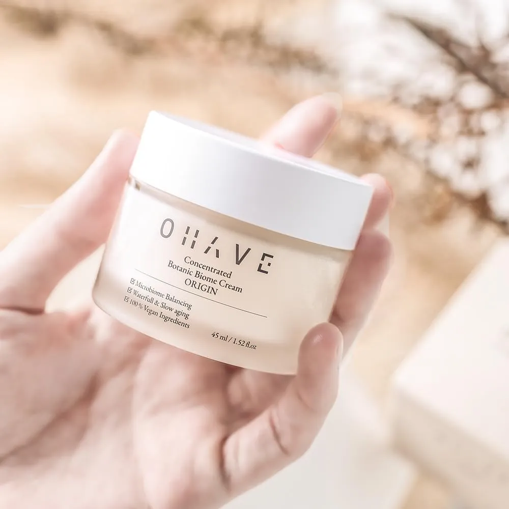 Soothing Moisture Cream - Hydrating & Calming Face Moisturizer for Sensitive Skin, Natural Botanical Ingredients, Deep Nourishment, Lightweight & Non-Greasy, 50ml