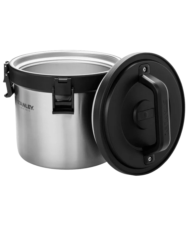 Stanley Adventure Stay Hot Camp Crock 3QT