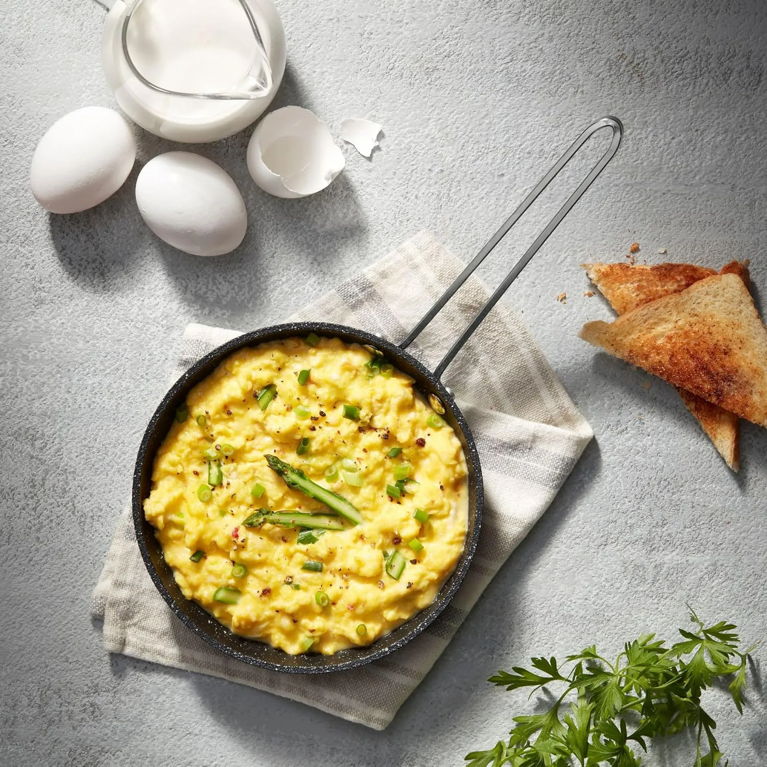 Starfrit The Rock 16cm (6.5") Non-Stick Egg Fry Pan - Durable Forged Aluminum - Oven Safe - PFOA Free - Easy to Clean - Black