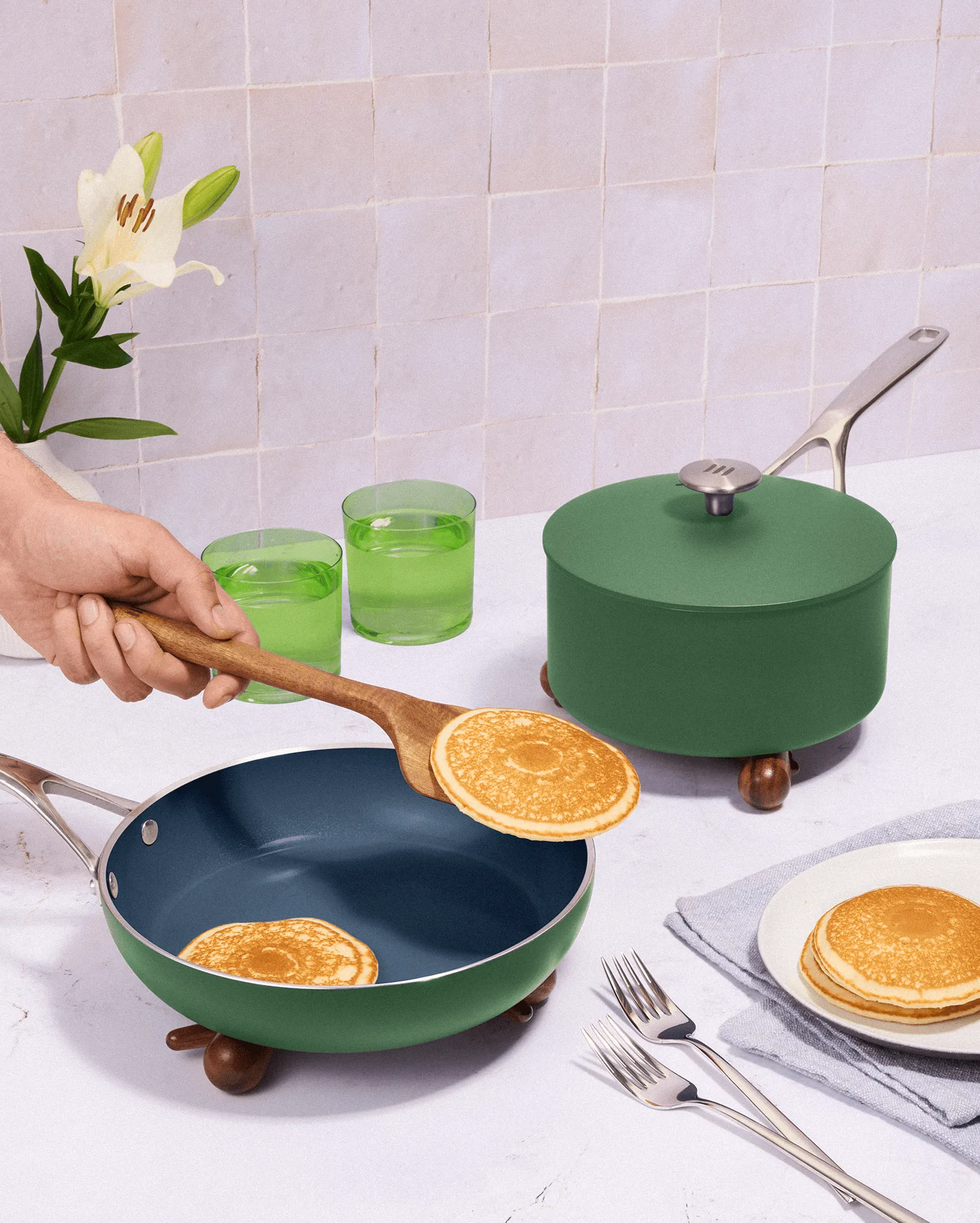 The 9.5" Ceramic Pan (No Lid)