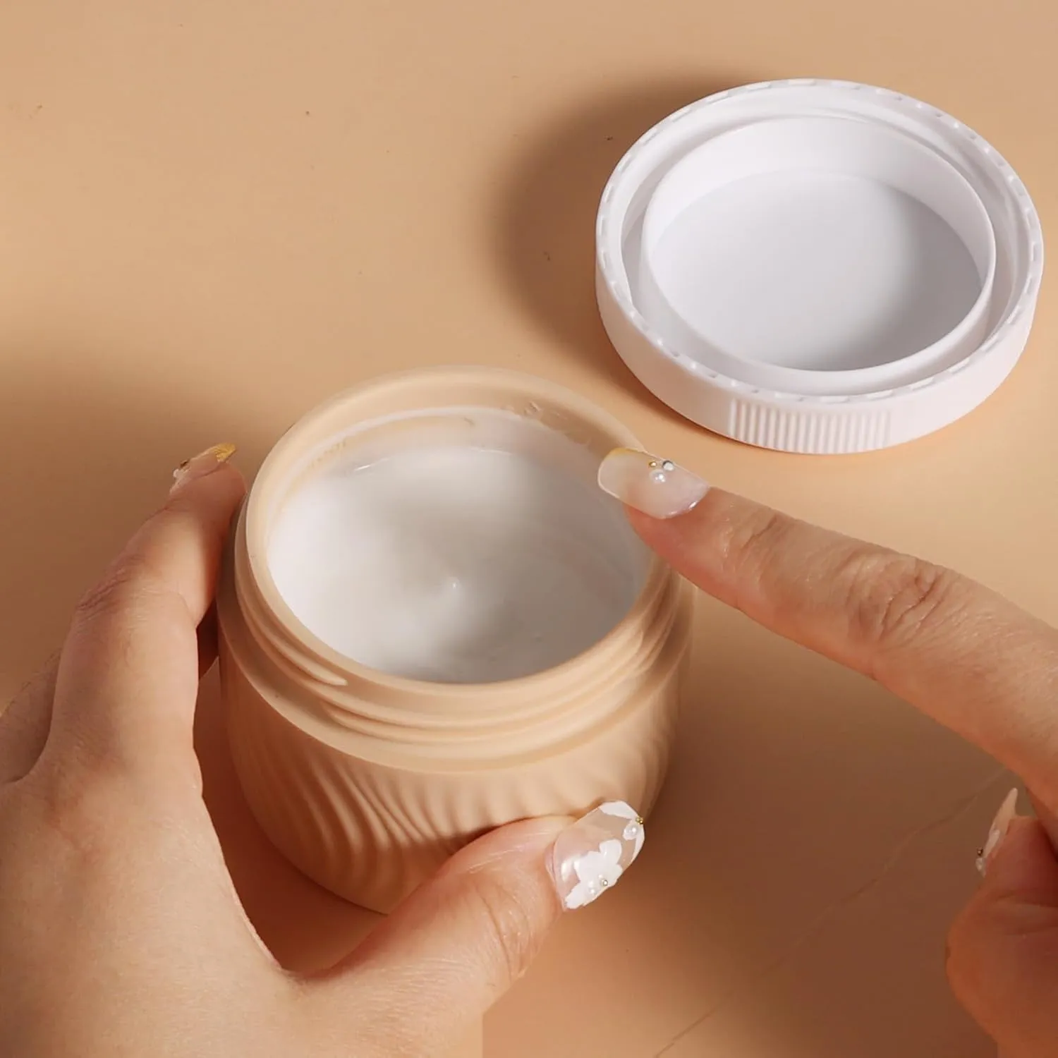Travel Containers for Toiletries, Silicone Cream Jars BPA-Free, TSA Approved 3oz Travel Size Containers, Leak-proof Portable Size Silicone Jars with Lid for Face Hand Body Cream (4 Pack)