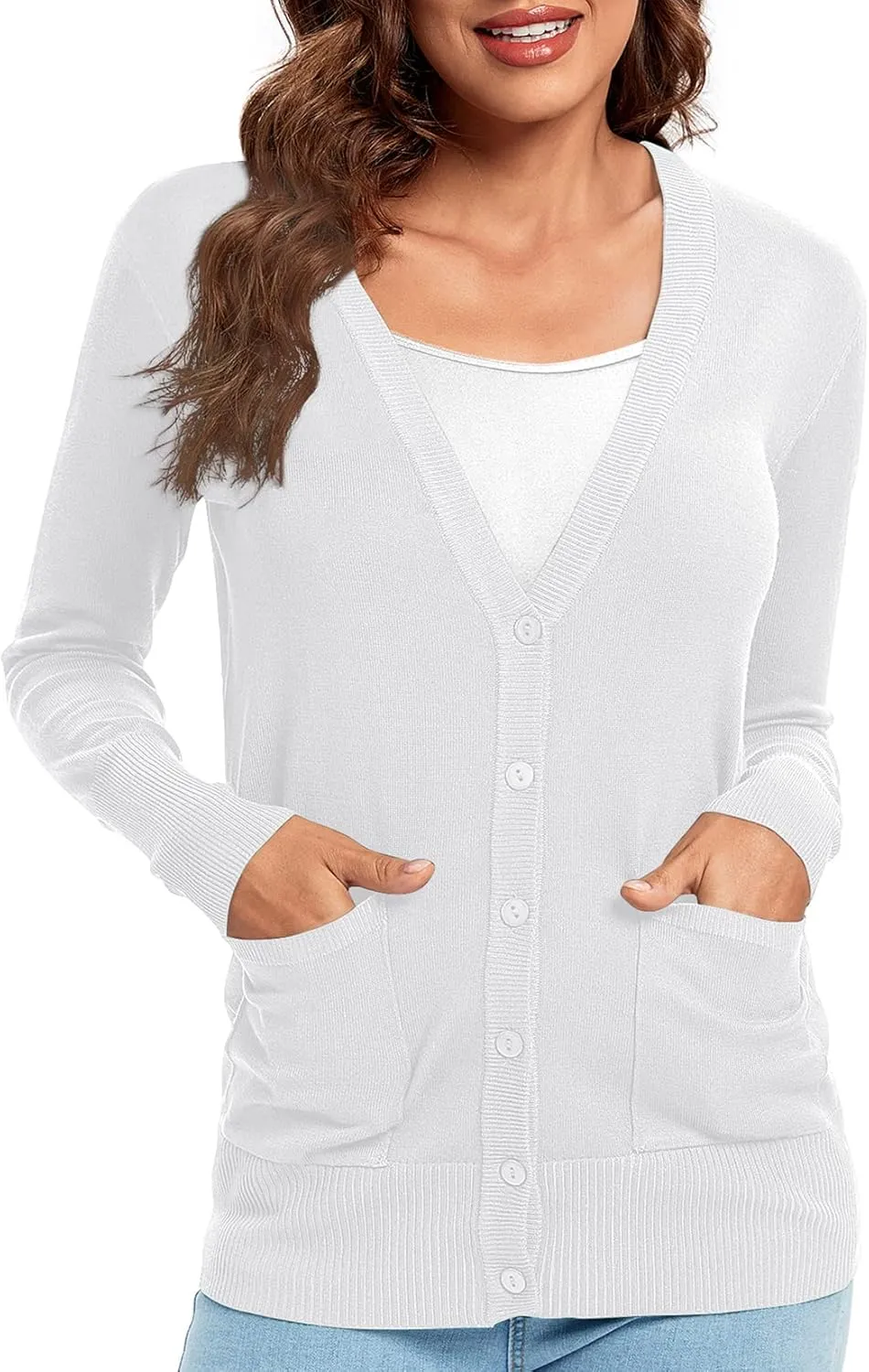 Urban CoCo Women's Lightweight Long Sleeve Cardigan Sweaters V-Neck Button Down Knit Sweater with Pockets