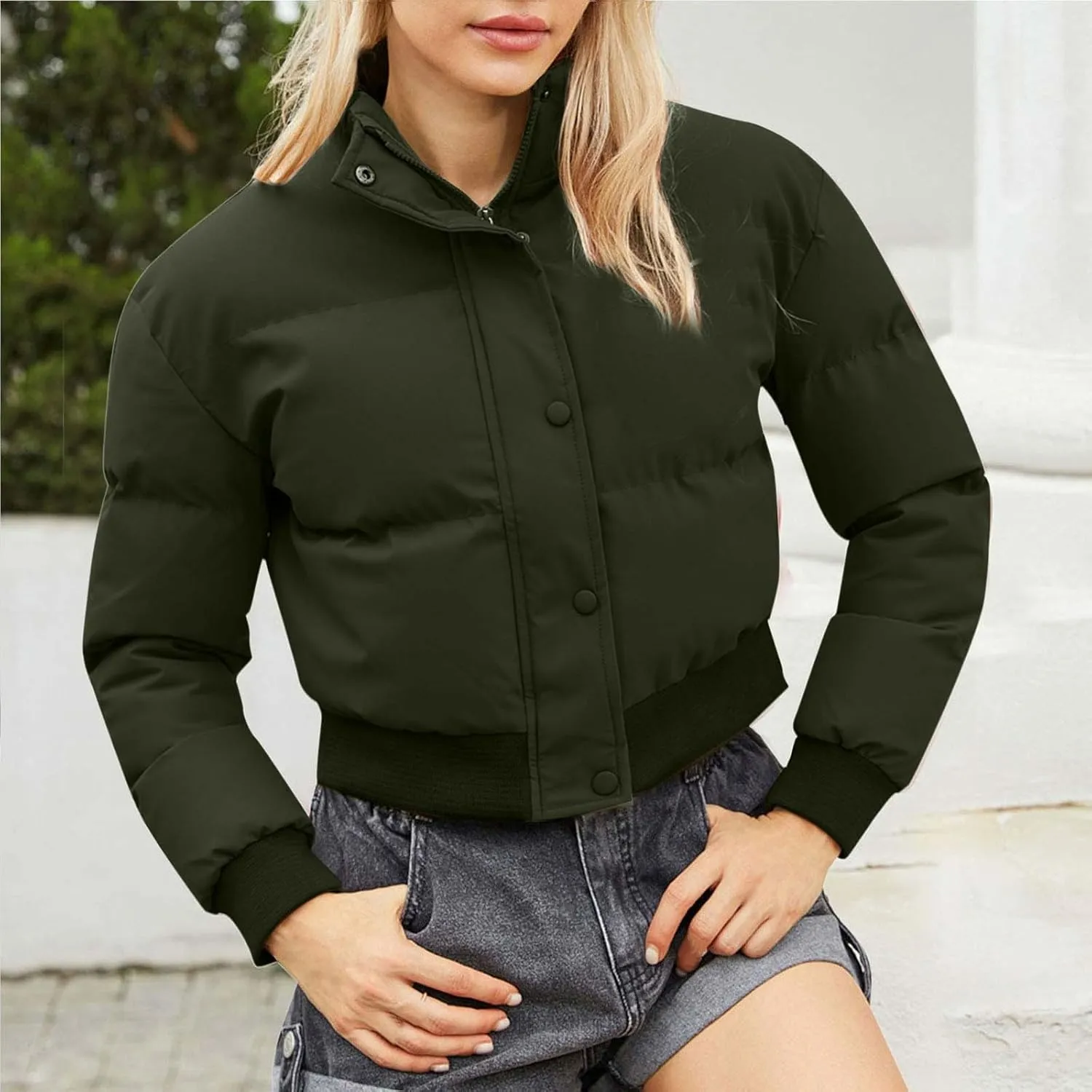 Women's Crop Puffer Vest Lightweight Sleeveless Winter Cropped Stand Collar Warm Padded Puffer Jacket Y2k with Pocket